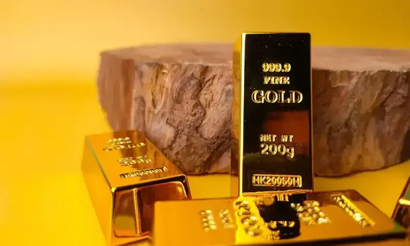 Gold price per tola falls Rs14,000 in Pakistan – Markets