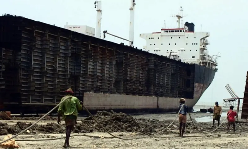 Pakistan announces multi-billion upgrade for Gaddani, new Green Ship Yard at Port Qasim – Business & Finance