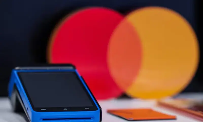 Visa and Mastercard near settlement with merchants, would lower fees, WSJ reports – Markets