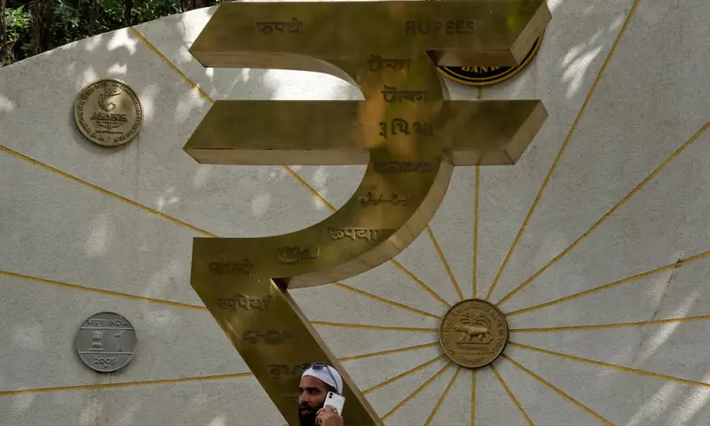 IMF reclassifies India’s FX regime as ‘crawl-like’ from ‘stabilised’ – Markets