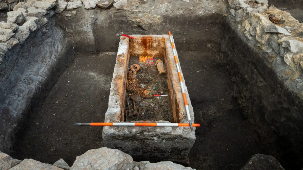 A 1,700-year-old Roman sarcophagus is unearthed in Budapest