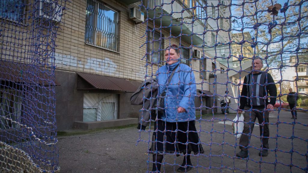 Photos show tense stillness of Ukraine’s Kherson, under threat from across the Dnipro River