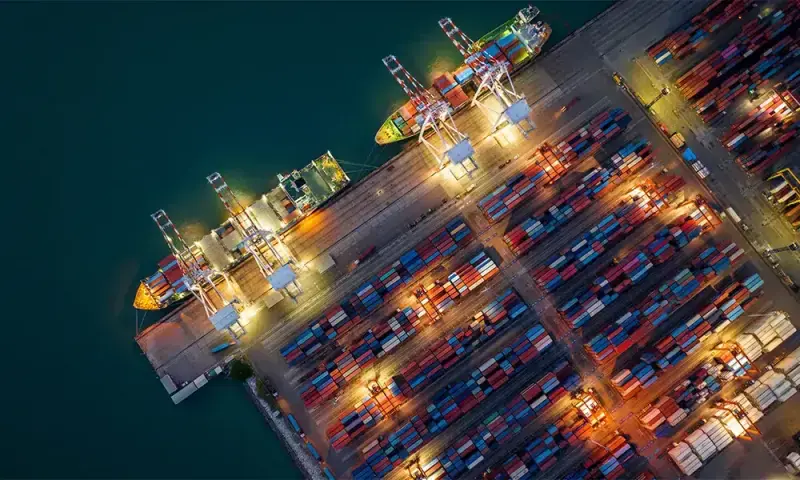 Pakistan’s trade deficit surges 33% YoY to $2.9bn in November 2025 – Business & Finance