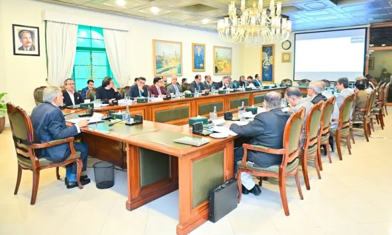 Privatisation body recommends cabinet to approve Rs135bn bid for 75% PIA shares – Business & Finance